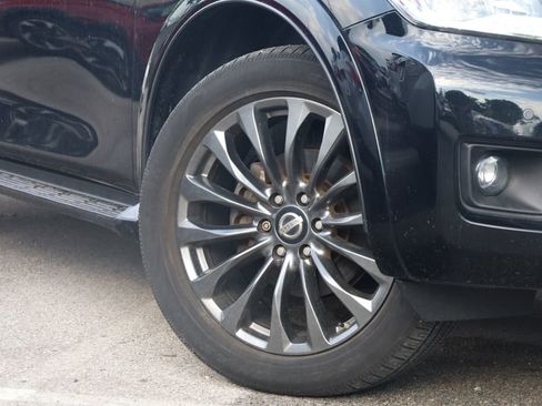 Used 2020 Nissan Armada Platinum AWD/4WD image 2