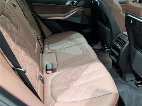 Certified 2026 BMW X5 xDrive50e w/ M Sport Package image 21