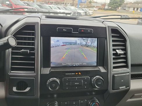 Used 2020 Ford F150 XLT image 16