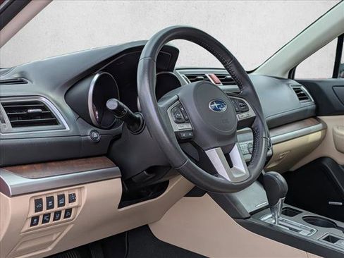 Used 2017 Subaru Outback 2.5i Limited AWD/4WD image 9