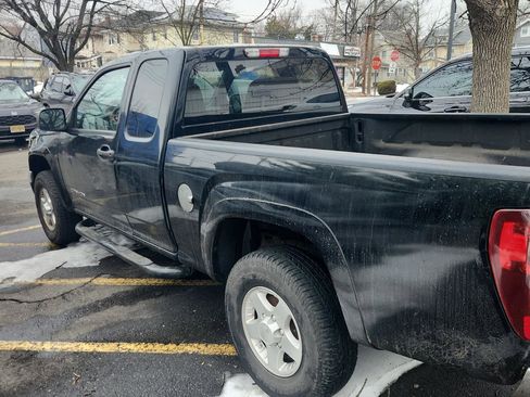 Used 2005 GMC Canyon SLE w/ Safe And Sound Package image 3