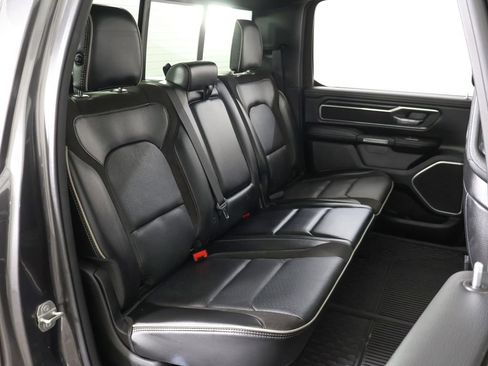 Used 2023 RAM 1500 Laramie AWD/4WD image 38