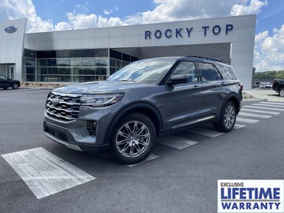 New 2025 Ford Explorer Active w/ Active Comfort Package