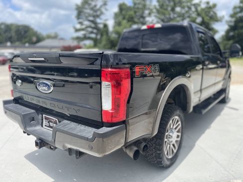 Used 2017 Ford F250 King Ranch w/ FX4 Off-Road Package AWD/4WD image 6