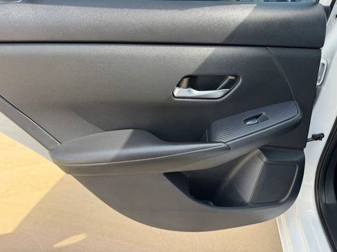 Used 2021 Nissan Sentra SV image 31