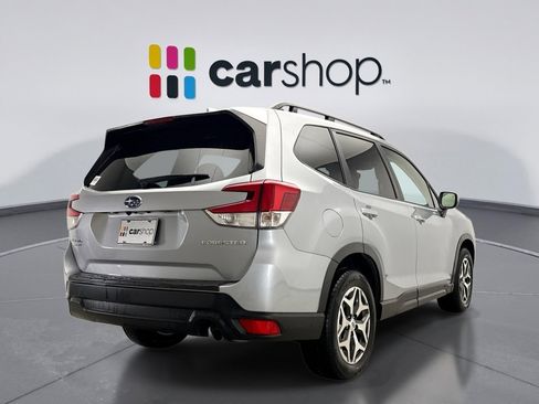 Used 2022 Subaru Forester Premium w/ Popular Package #3 image 5