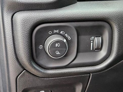 Used 2026 RAM 1500 Warlock AWD/4WD image 21
