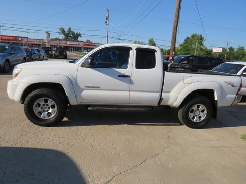 Used 2008 Toyota Tacoma PreRunner image 33