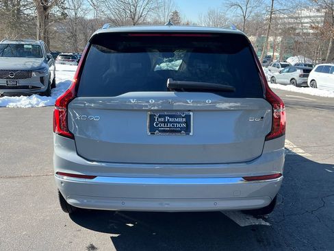 New 2026 Volvo XC90 B6 Plus w/ Protection Package Premier image 3