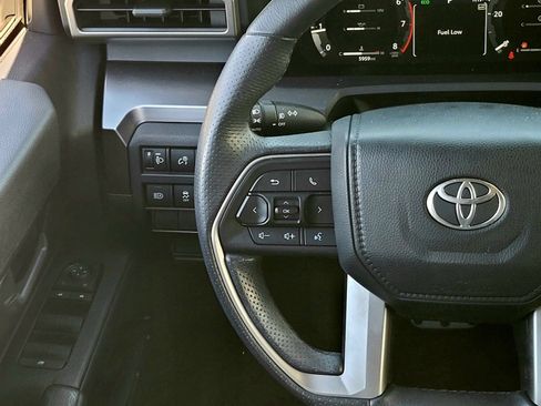 Used 2025 Toyota 4Runner TRD Sport AWD/4WD image 14