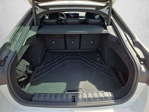 Used 2025 BMW i4 eDrive40 w/ Premium Package image 6