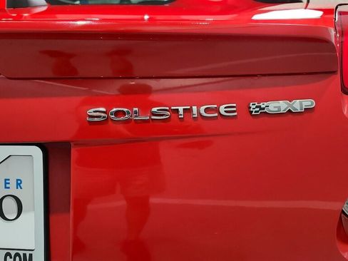 Used 2008 Pontiac Solstice GXP w/ Premium Package RWD image 26