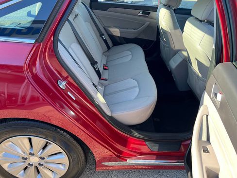 Used 2016 Hyundai Sonata SE image 22