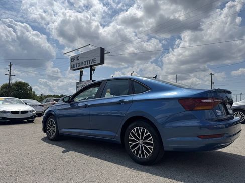 Used 2019 Volkswagen Jetta SE FWD image 6