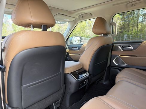 Used 2025 INFINITI QX80 Sensory AWD/4WD image 33
