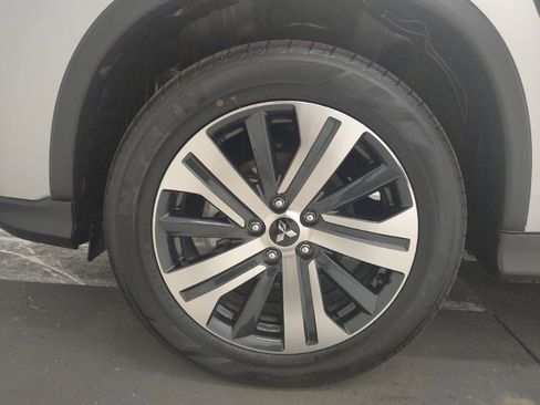 Used 2025 Mitsubishi Outlander Sport ES AWD/4WD image 31