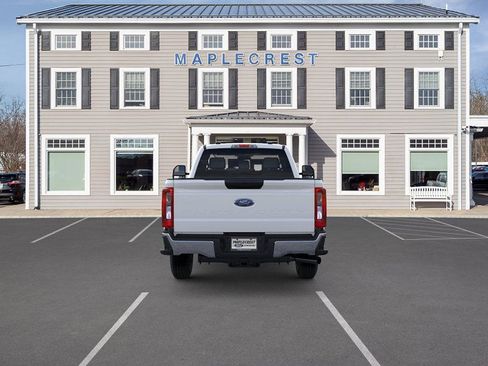 New 2026 Ford F250 XL w/ XL Chrome Package image 5