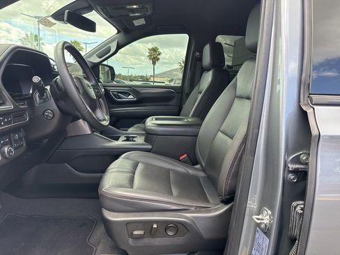 Used 2022 Chevrolet Tahoe RST w/ Luxury Package AWD/4WD image 15