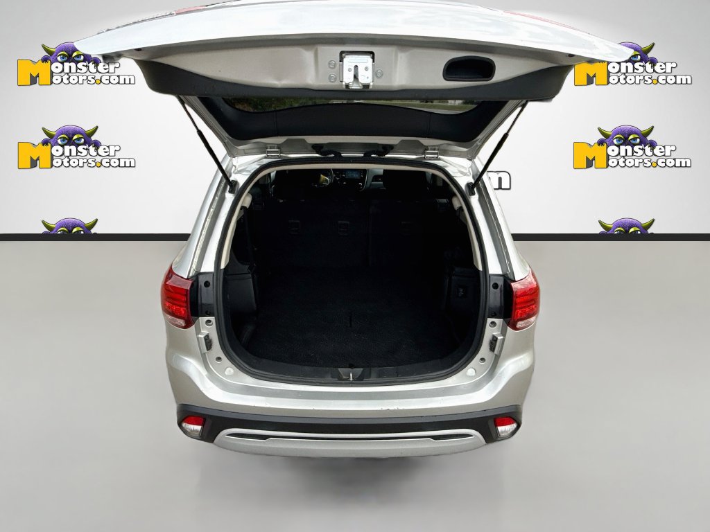Used 2020 Mitsubishi Outlander ES FWD image 28