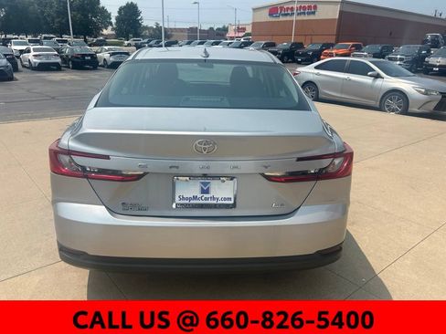 Used 2025 Toyota Camry LE FWD image 11