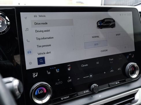 Used 2023 Lexus RX 350 Premium w/ Accessory Package FWD image 37