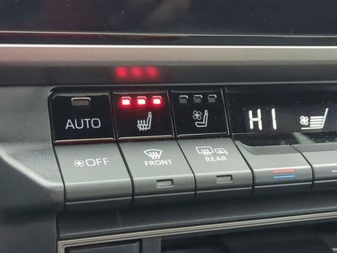 Used 2025 Toyota Camry XSE image 14