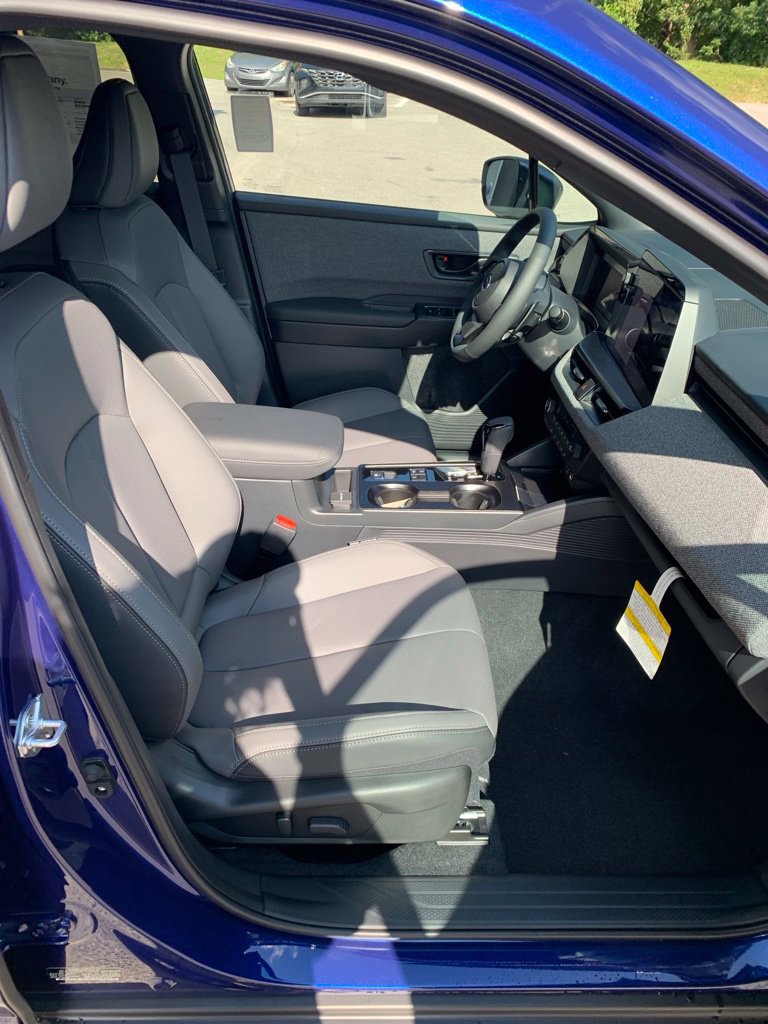New 2026 Subaru Outback Limited AWD/4WD image 13