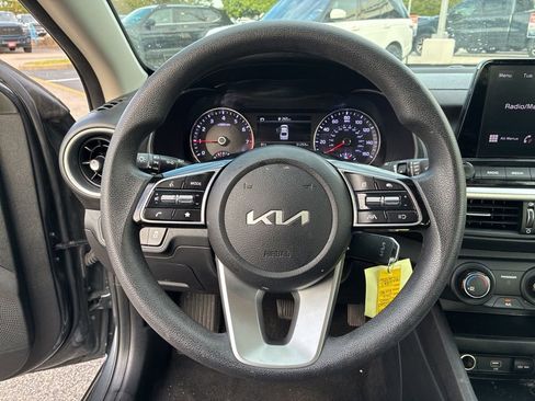 Used 2023 Kia Forte LXS FWD image 22