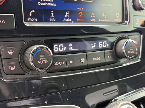 Used 2021 Nissan Maxima SR w/ Sport Mat Group FWD image 20