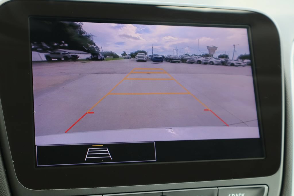 Used 2025 Chevrolet Malibu LT FWD image 16