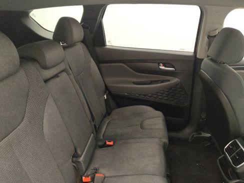 Used 2019 Hyundai Santa Fe SEL image 19