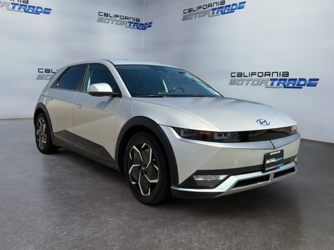 Used 2023 Hyundai Ioniq 5 SEL RWD image 3