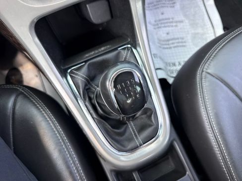 Used 2013 Buick Verano Premium FWD image 33