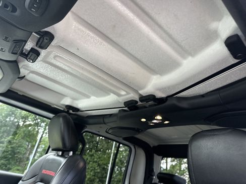 Used 2020 Jeep Gladiator Rubicon AWD/4WD image 28