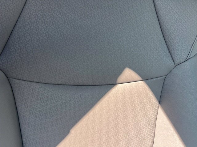 Used 2025 Toyota Sienna XLE w/ XLE Plus Package FWD image 38