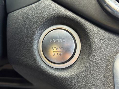 Used 2018 Mercedes-Benz CLA 250 4MATIC image 23
