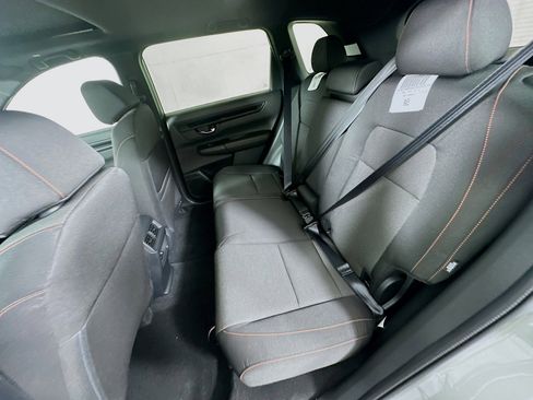 Used 2025 Honda CR-V Sport image 19