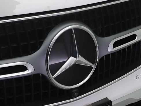 New 2026 Mercedes-Benz C 43 AMG 4MATIC Sedan image 26