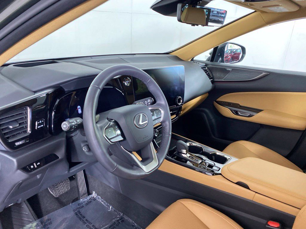 Used 2024 Lexus NX 350h AWD w/ Vision Package image 12
