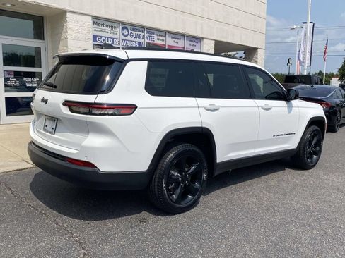 Used 2022 Jeep Grand Cherokee L Laredo RWD image 7