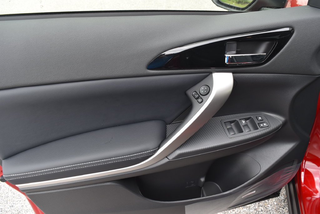 New 2026 Mitsubishi Eclipse Cross SE AWD/4WD image 9