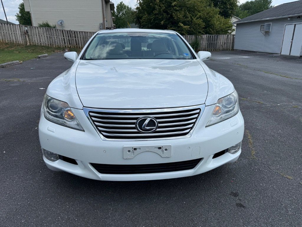 Used 2012 Lexus LS 460 w/ Comfort Pkg RWD image 2