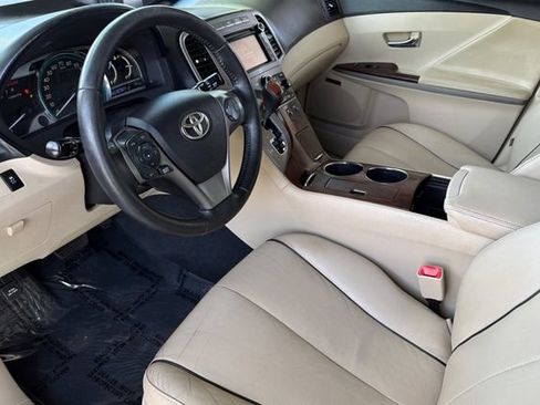 Used 2014 Toyota Venza XLE w/ XLE Premium Package FWD image 10