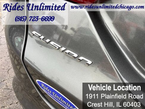 Used 2018 Ford Fusion SE image 33