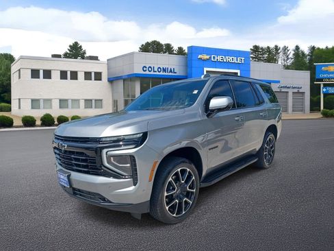 Used 2025 Chevrolet Tahoe RST w/ Comfort Package AWD/4WD image 1
