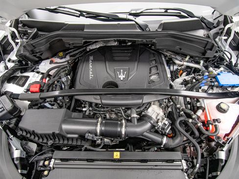 New 2026 Maserati Grecale Modena AWD/4WD image 48