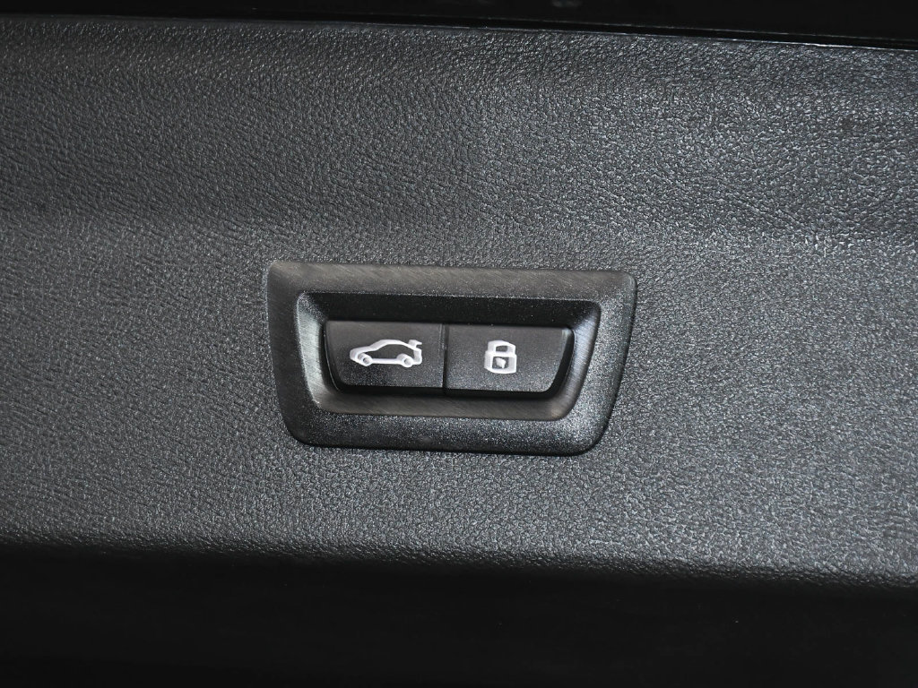Used 2025 BMW X4 M40i w/ Premium Package AWD/4WD image 69