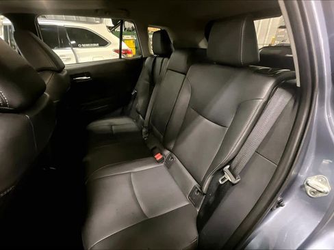 Used 2026 Toyota Corolla Cross XLE w/ Convenience Package image 21