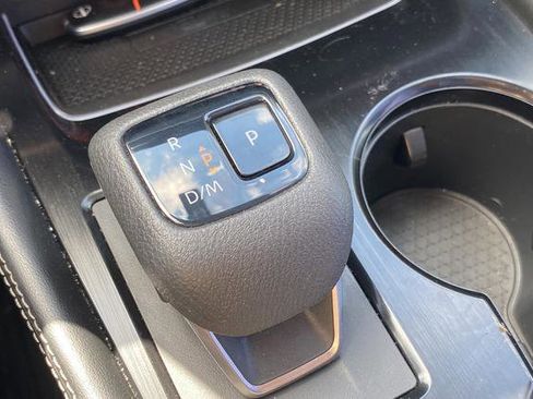 Used 2024 Nissan Rogue Platinum image 20