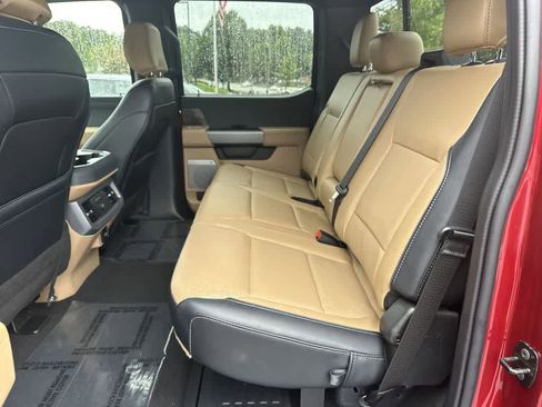Used 2025 Ford F250 Lariat w/ Lariat Ultimate Package image 35